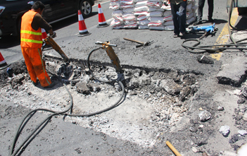 咸陽高速公路水泥混凝土路面搶修材料