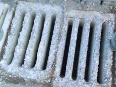 京哈高速水泥蓋板鹽蝕修復(fù)前后對(duì)比  搶修寶LM防